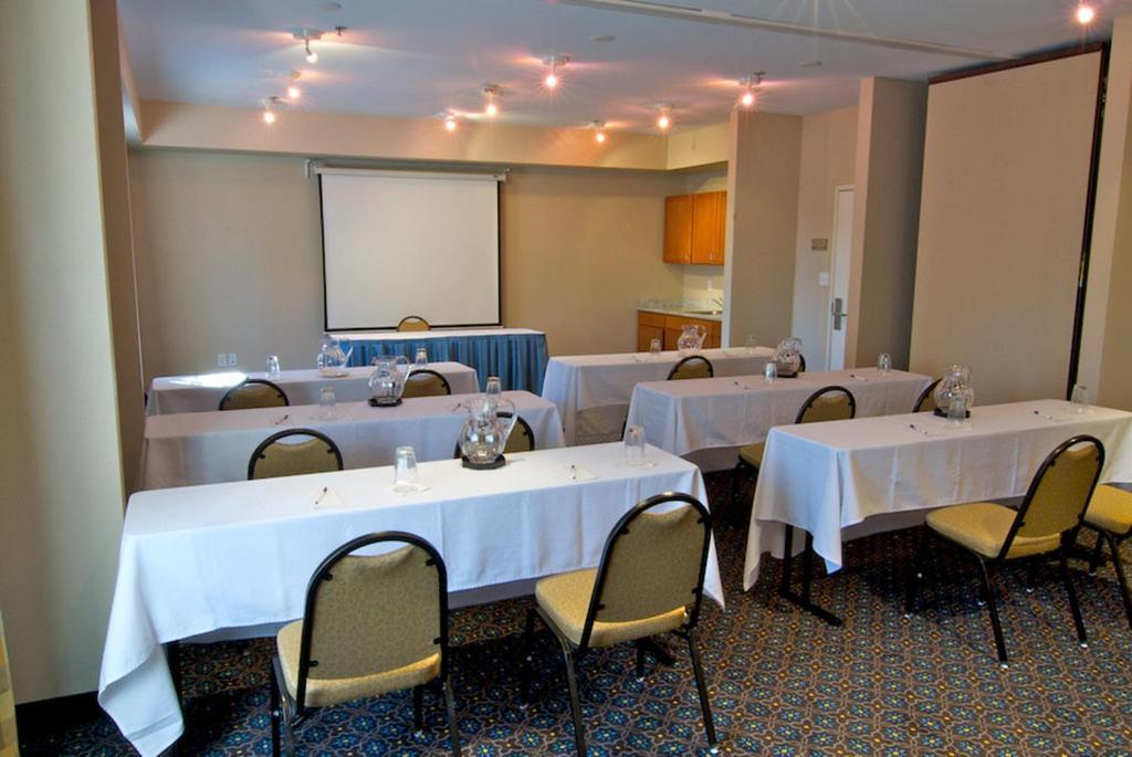 Candlewood Dallas Worth South By Ihg